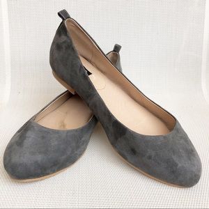 Torrid Gray Suede Basic Almond Toe Flats | Sz 11 W